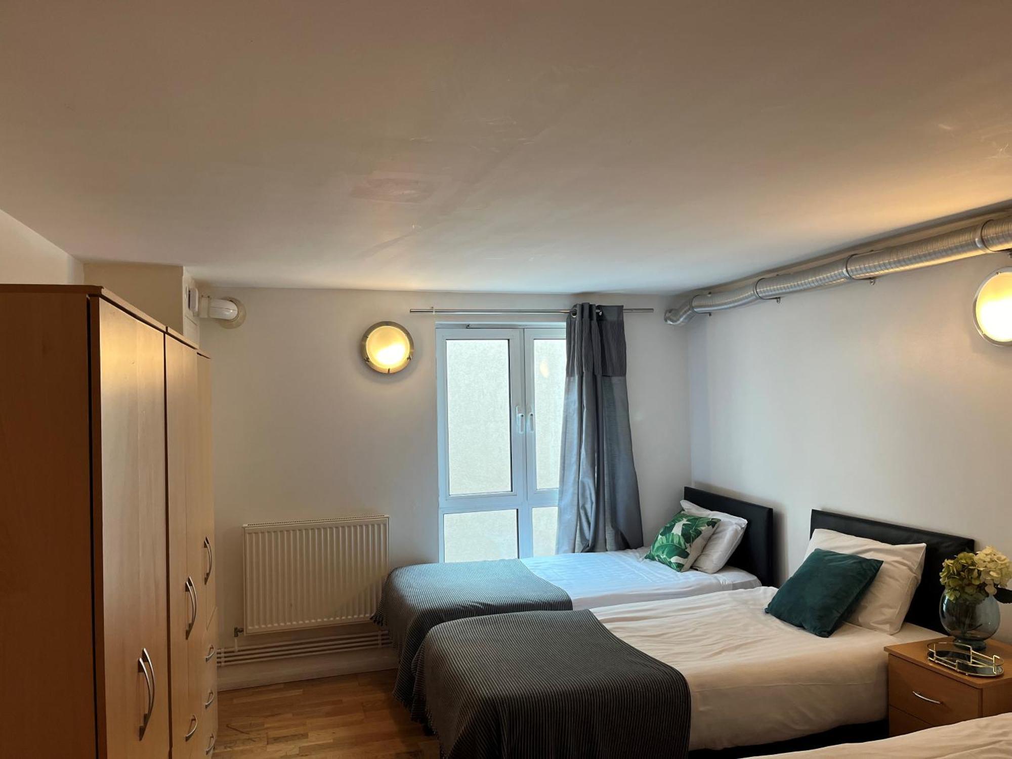 Access Apartments City Лондон Екстер'єр фото